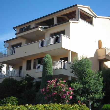 Apartments Mareblu Rabac Exterior foto