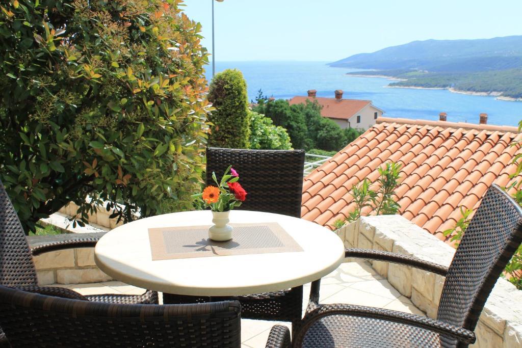 Apartments Mareblu Rabac Zimmer foto